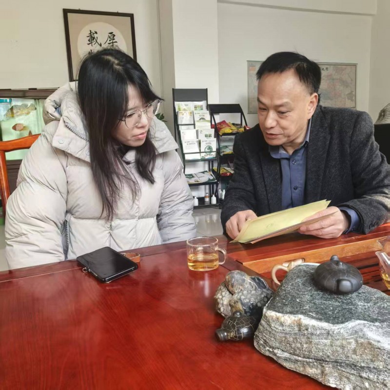 Г-н Као из Чжэцзяна посетил завод Baosheng Feed для осмотра